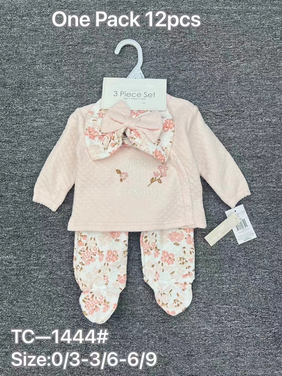 Latest Design Baby Hairband Thickening Long Sleeved Pants Three Piece Sets Newborn Button Romper Sets Baby Comfortable Sets