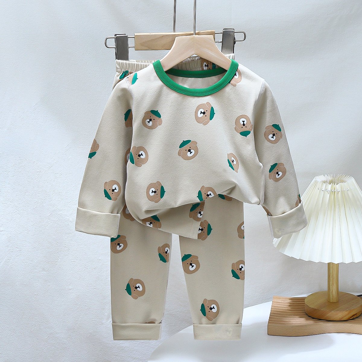 Wholesale of children's boneless pajamas set baby cotton autumn clothes and autumn pants set
