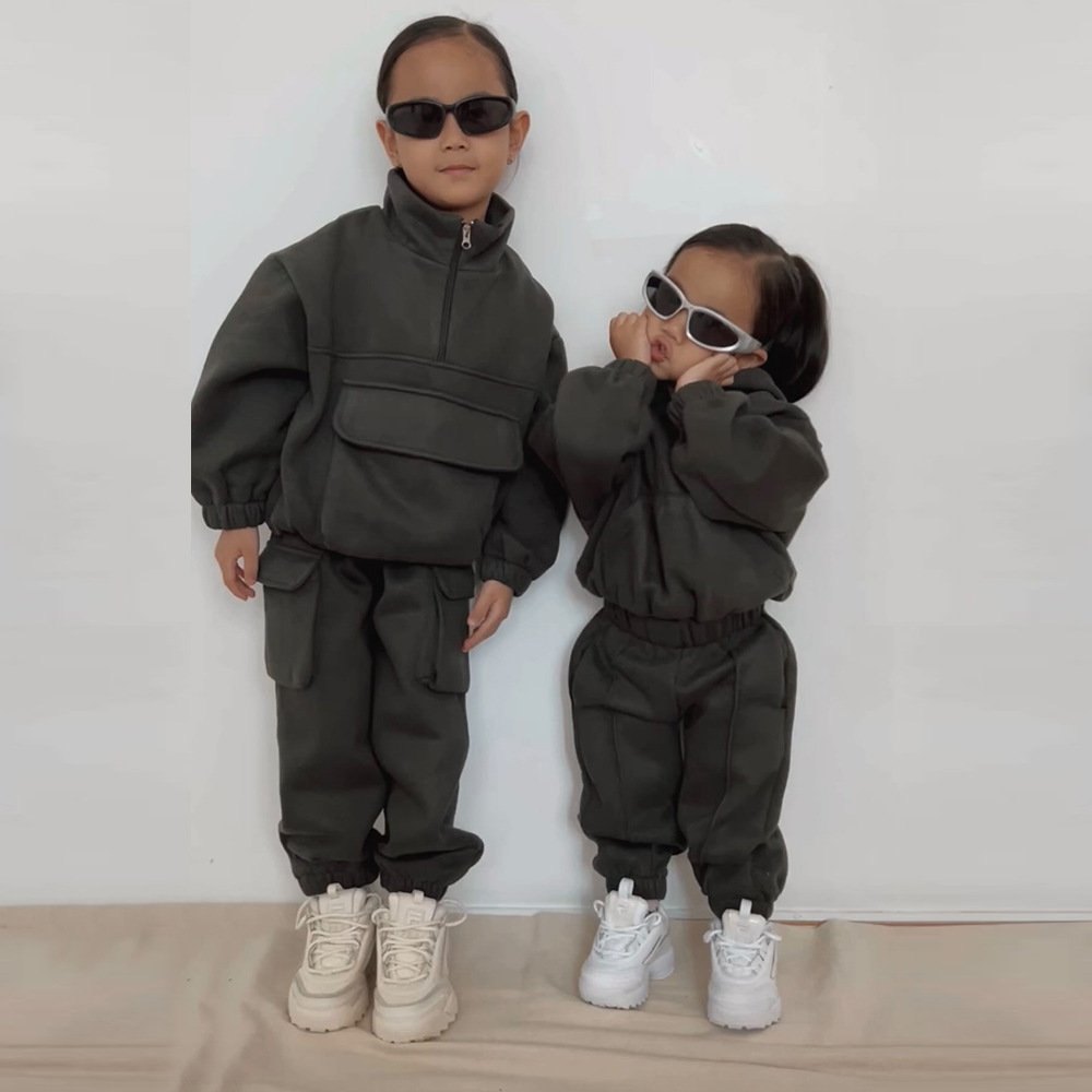 OEM school children unisex Boy clothing sets jogging tracksuits sets blank thick fleece autumn winter sweat suit for kids