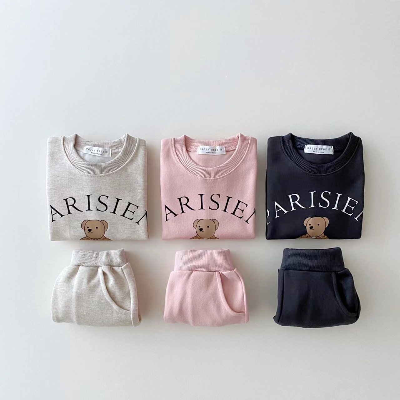 Ivy83654A 2023 Korean kids' clothing set children cartoon bear track suits Toddler casual sweatshirts sets baby clothes