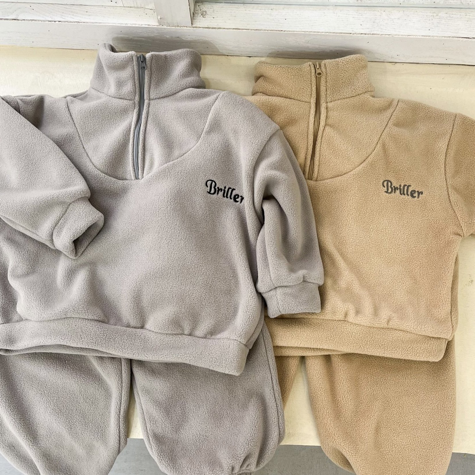 2024 children clothes sportswear set autumn and winter kids Ins fashion solid sport suit and pant jogger set soft tracksuits