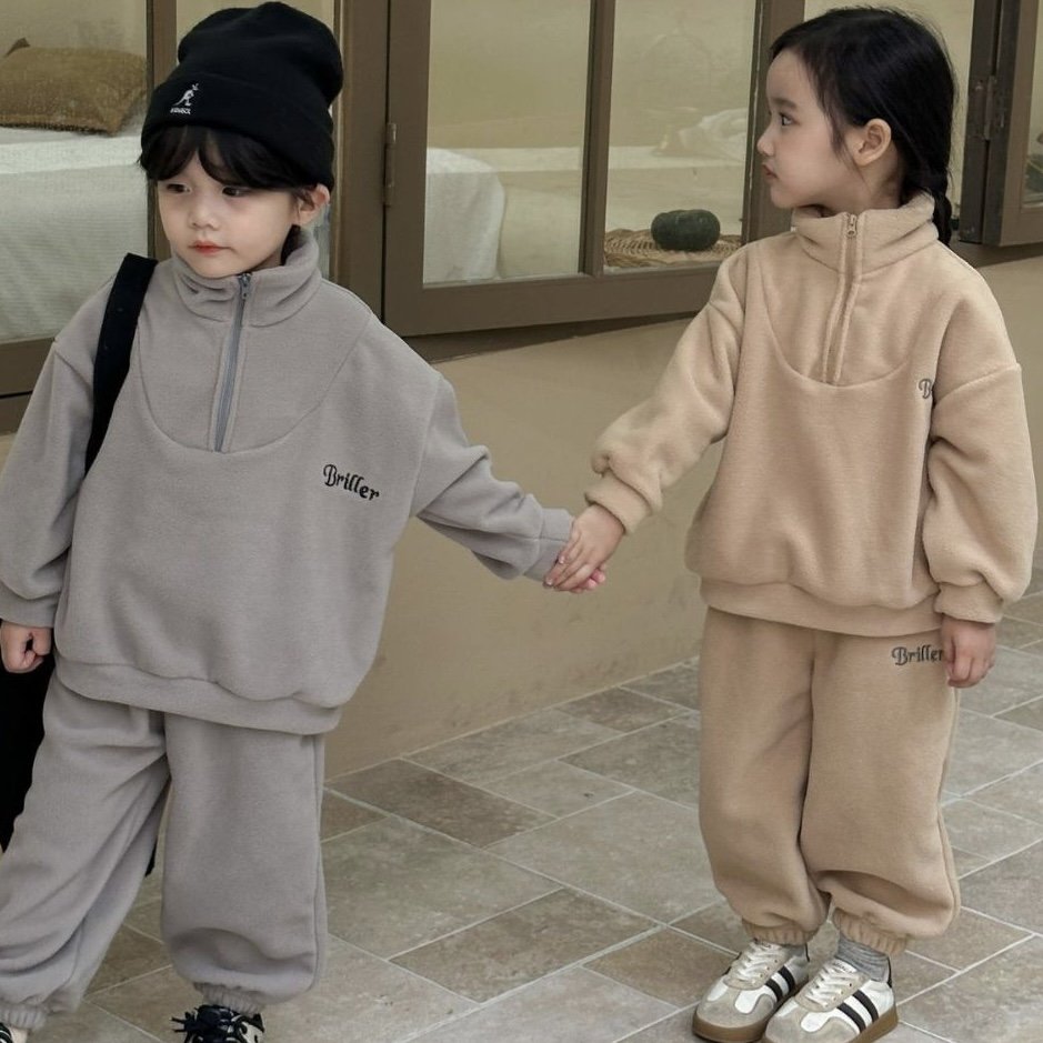2024 children clothes sportswear set autumn and winter kids Ins fashion solid sport suit and pant jogger set soft tracksuits