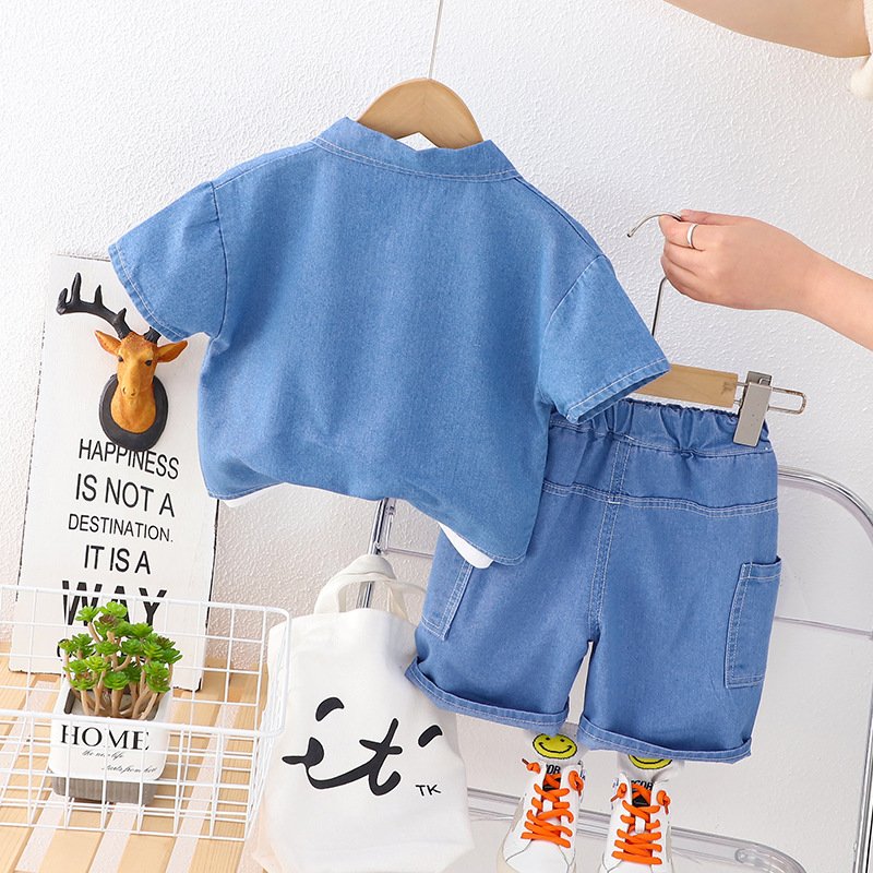 Boys summer suit 2023 new children's clothes summer denim cardigan short sleeved three-piece set three-year-old baby