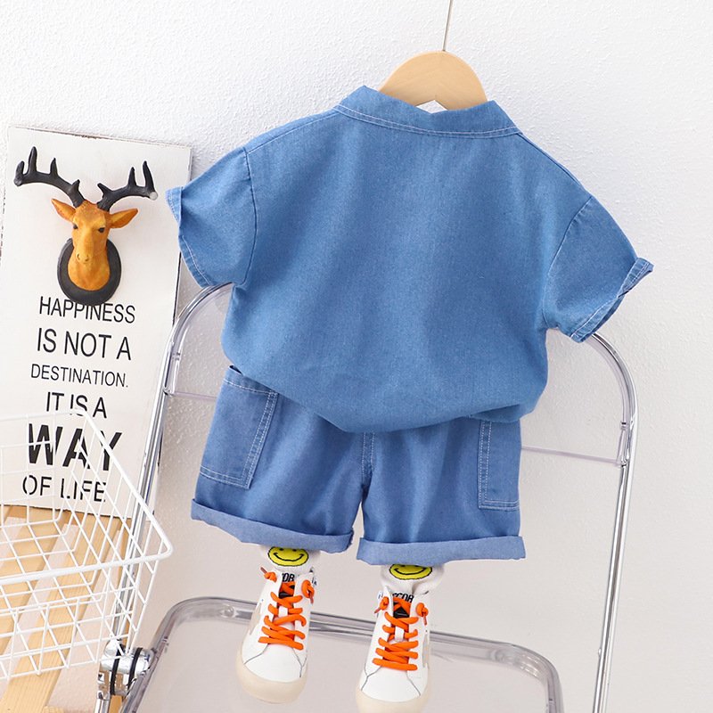 Boys summer suit 2023 new children's clothes summer denim cardigan short sleeved three-piece set three-year-old baby