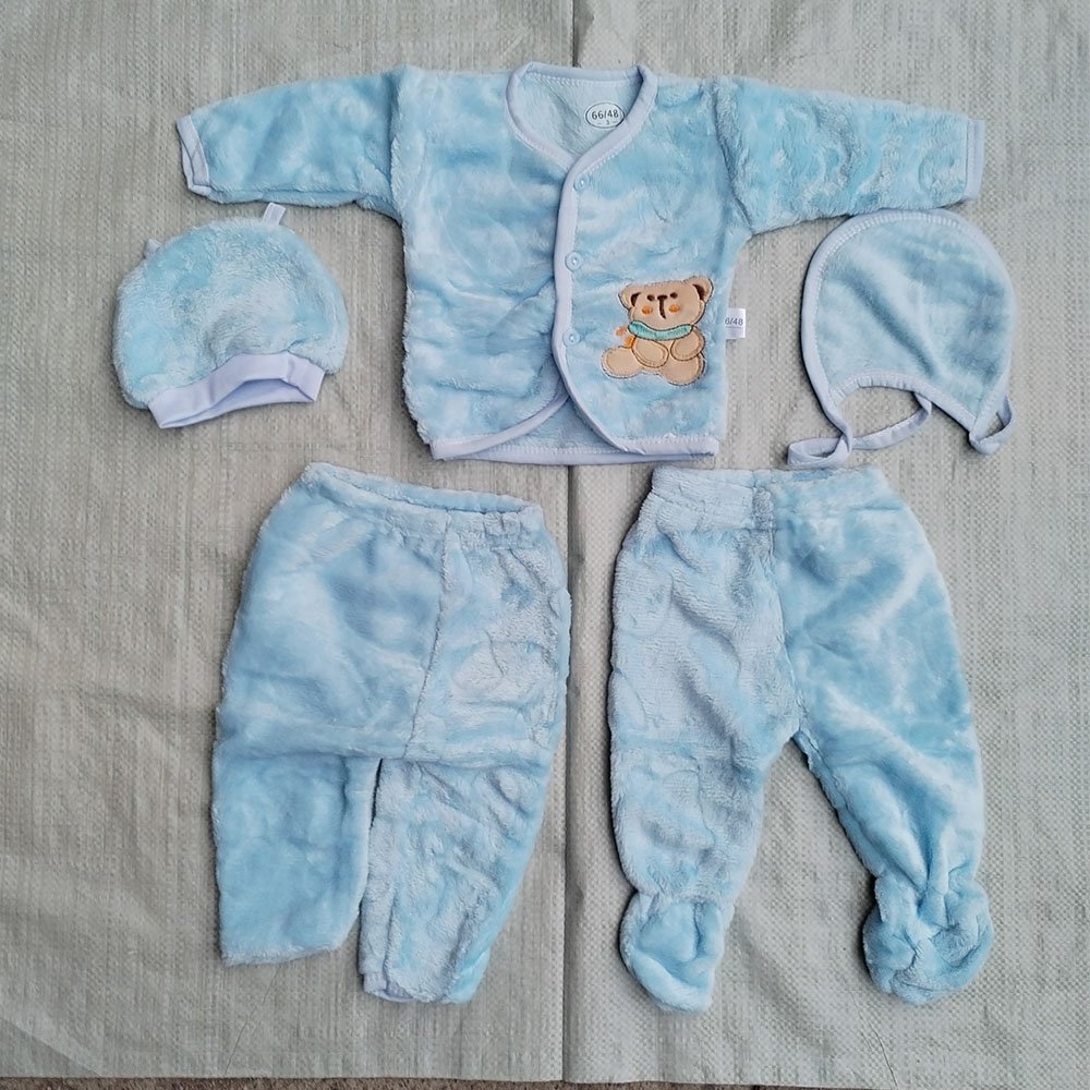 0-6 Month Newborn Baby Products 5 Piece Newborn Essentials Baby Clothes Wholesale Winter Cute Layette Gift Set