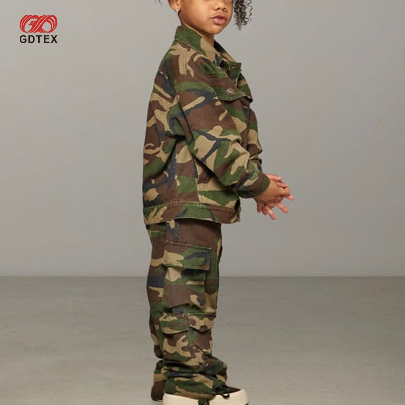 GDTEX Custom Professional OEM ODM Kid Streetwear Supplier Custom Oversized Camouflage Jacket and Pants Kid Boy Clothing Set