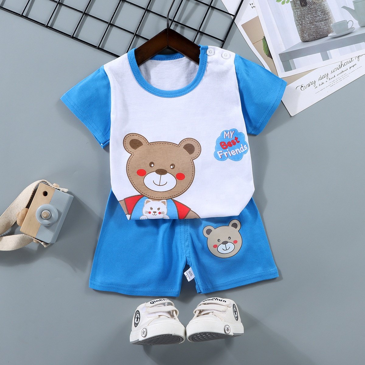 Wholesale 2pcs Cotton Baby Clothing Sets Cartoon Summer Jogging Suit with Pullover Closure Kids Pajama Suit with Short Sleeves