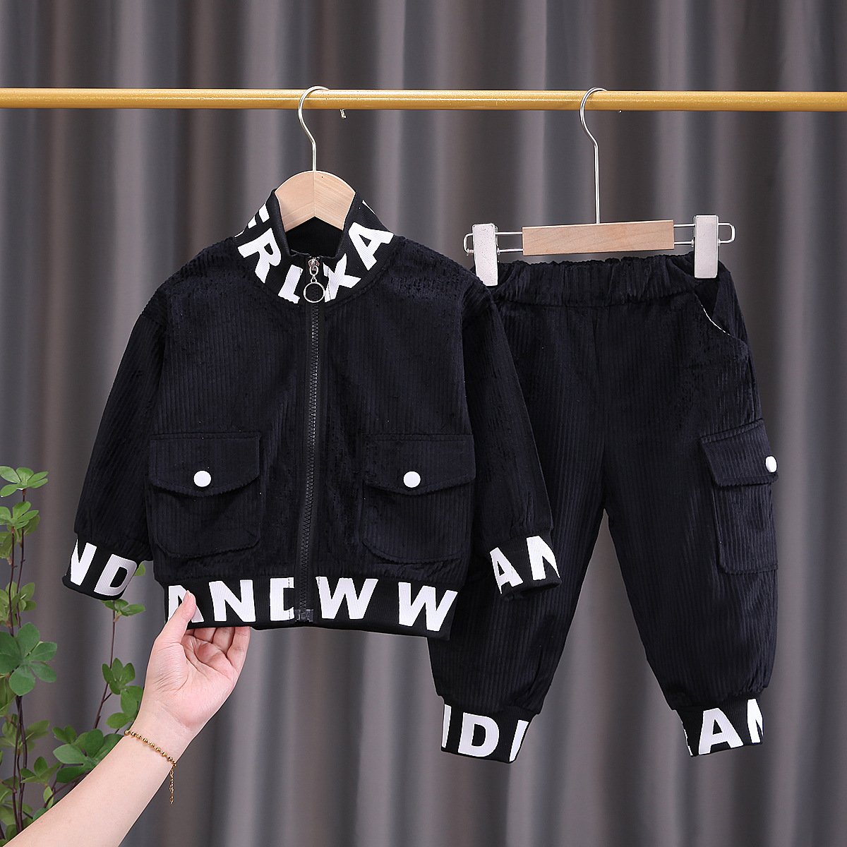 Children's clothing handsome boy spring new corduroy zipper long sleeve leisure sports two-piece spring and autumn set wholesale