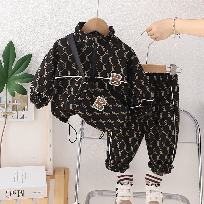 New style autumn Boys 3 pcs clothing set long sleeve letter printed jacket coat + pants + waist bag clothing set for kids