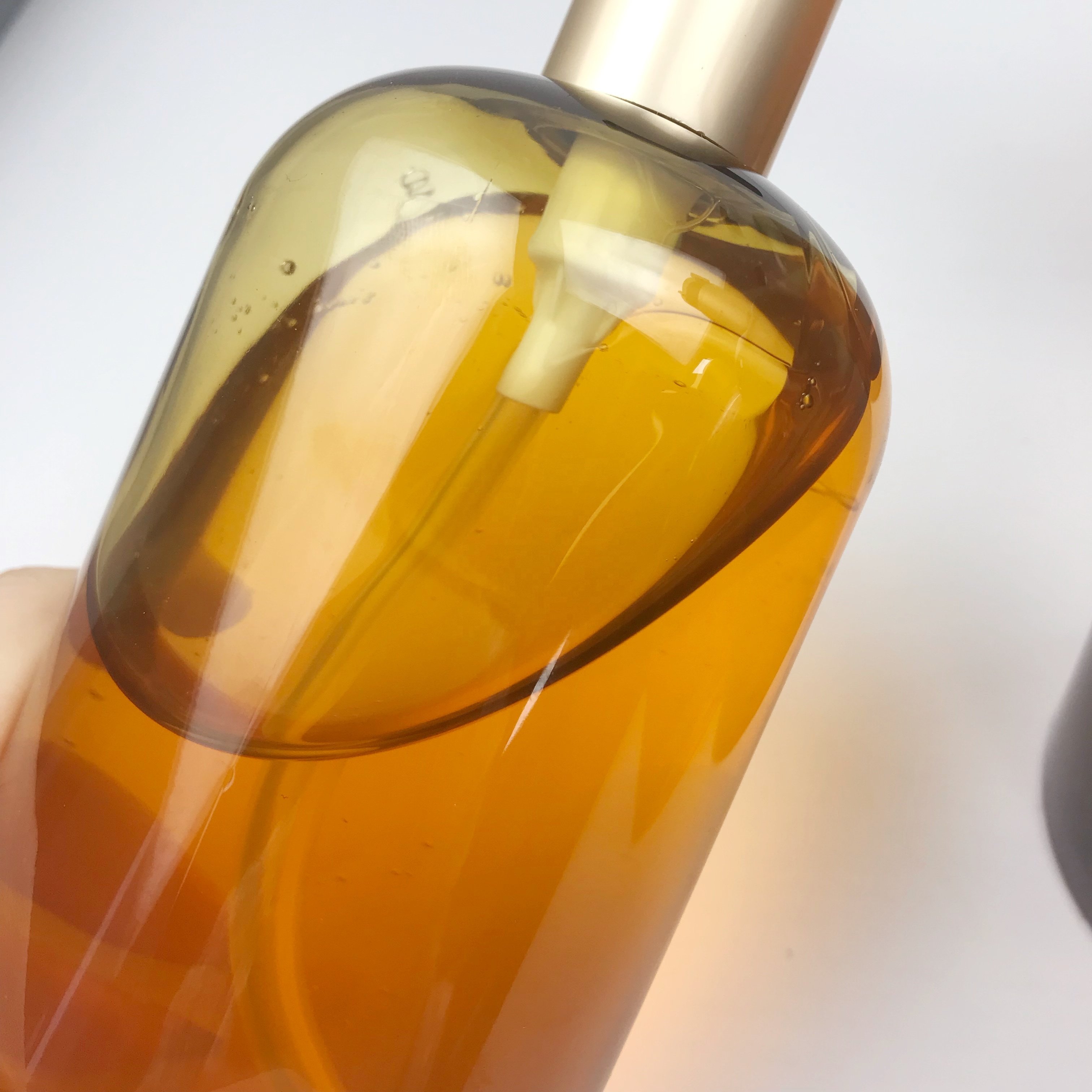 Private Label 100% Pure Natural Anti Hair Loss Regrowth Clear Shampoo For Oily Ginger Thick Hair Shampoo