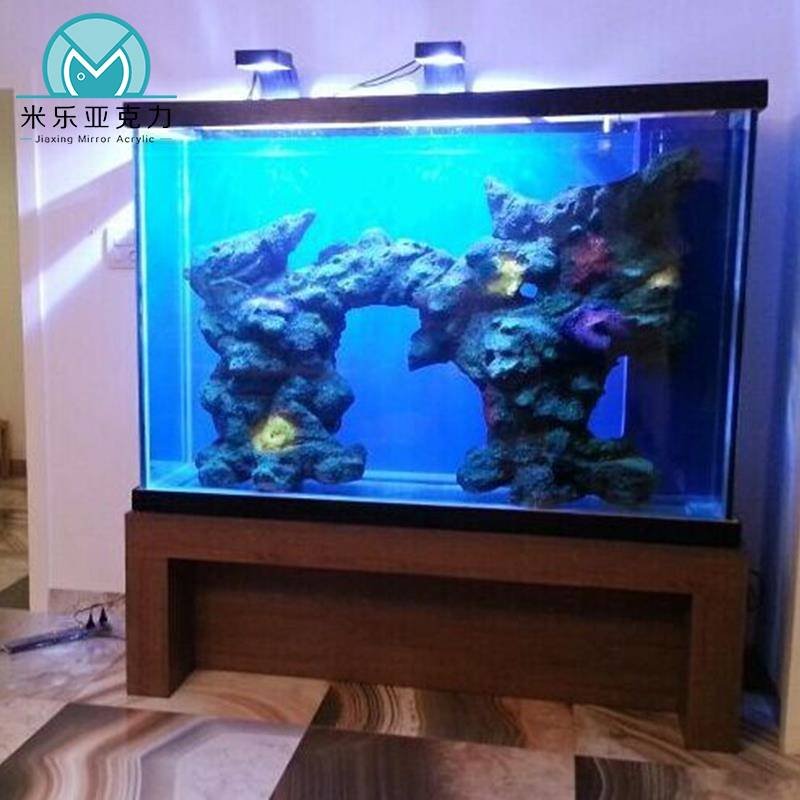 OEM/ODM China factory sell transparent fish tank restaurant outdoor acrylic aquarium