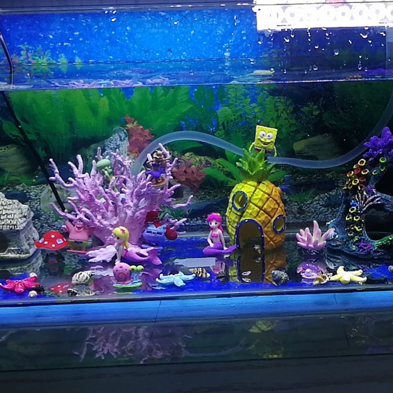 Cartoon Fish Tank Aquarium Decoration Anime House for Fish Tank Pineapple House Home Ornaments Aquarium Accessories Fish