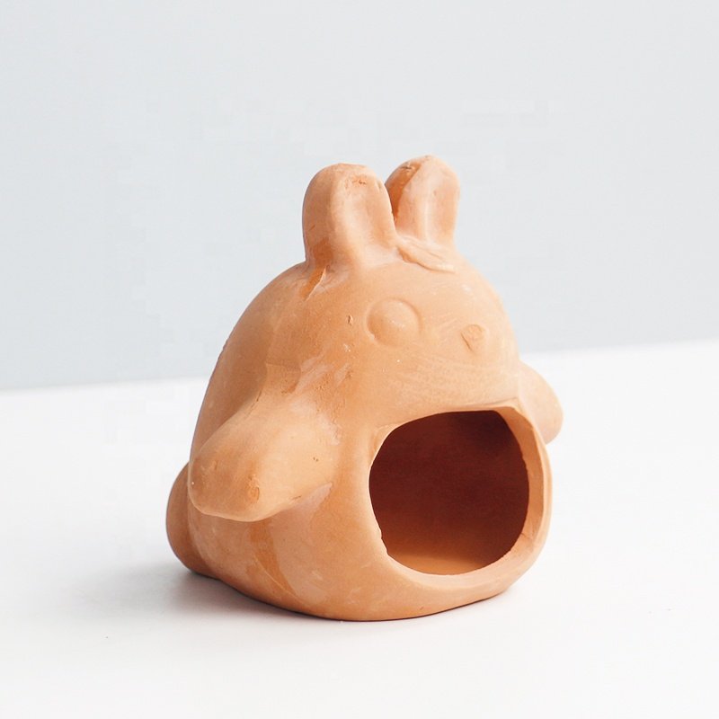 Red Terracotta Frog Shape Aquarium Fish Breeding Cave Shrimp Breeding Shelter Aquarium Pleco Cave Breeding