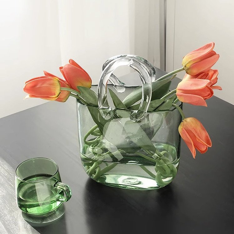 Wholesale Factory Price Glass Vases Fish Bowl Handbag Shape Fish Tank Aquariums Accessories Aquariums