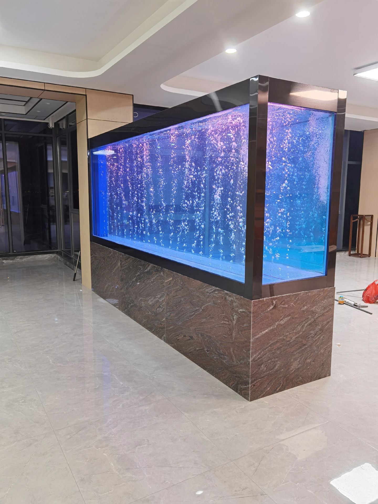 Glass Fish Tank Aquarium Acrylic Tank Customizable High Crystal Plastic Tank for Sale Aquariums & Accessories 5l UV Protection