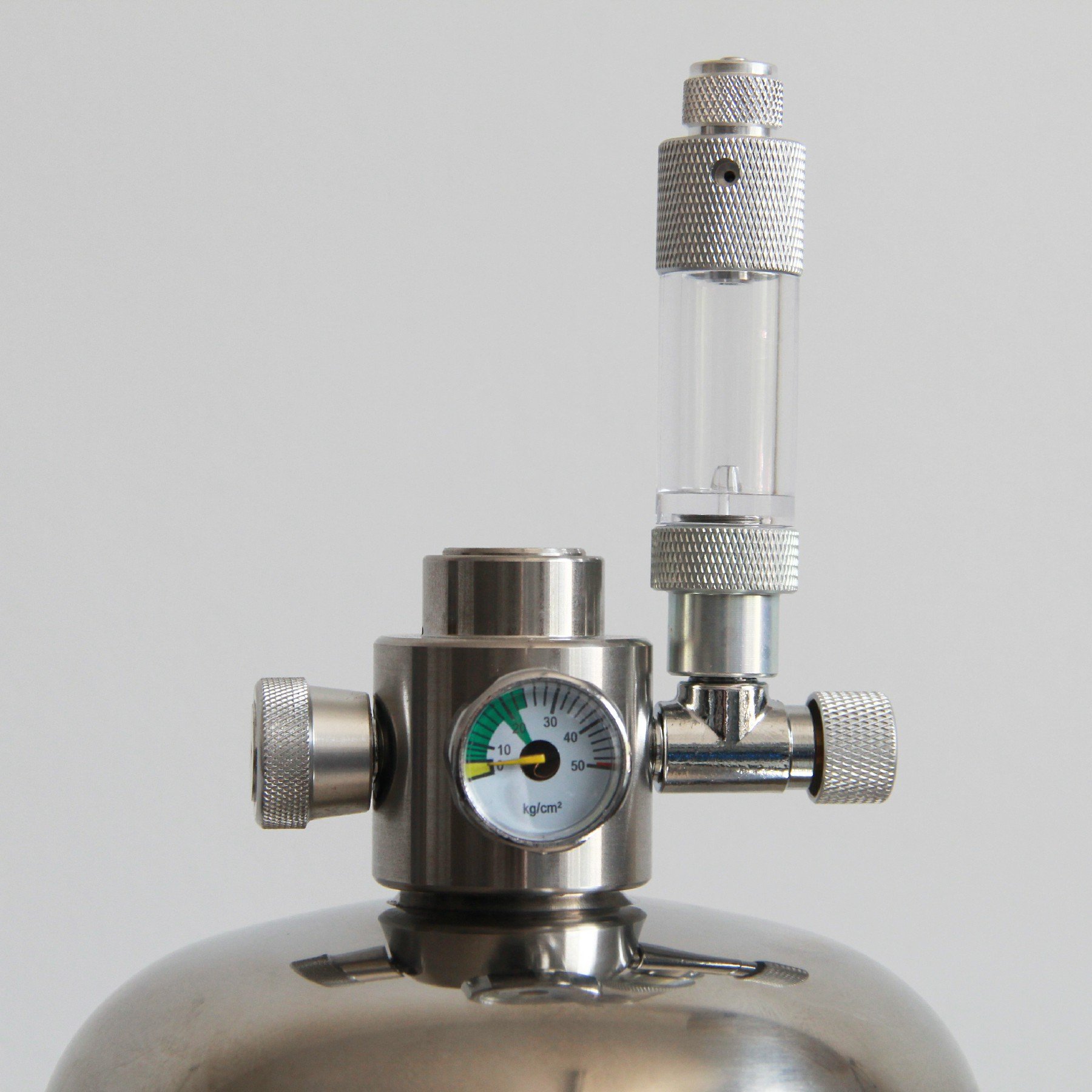 DEM C01-10-600 4L Stainless Steel Single Gauge Aquarium CO2 Cylinder Generator