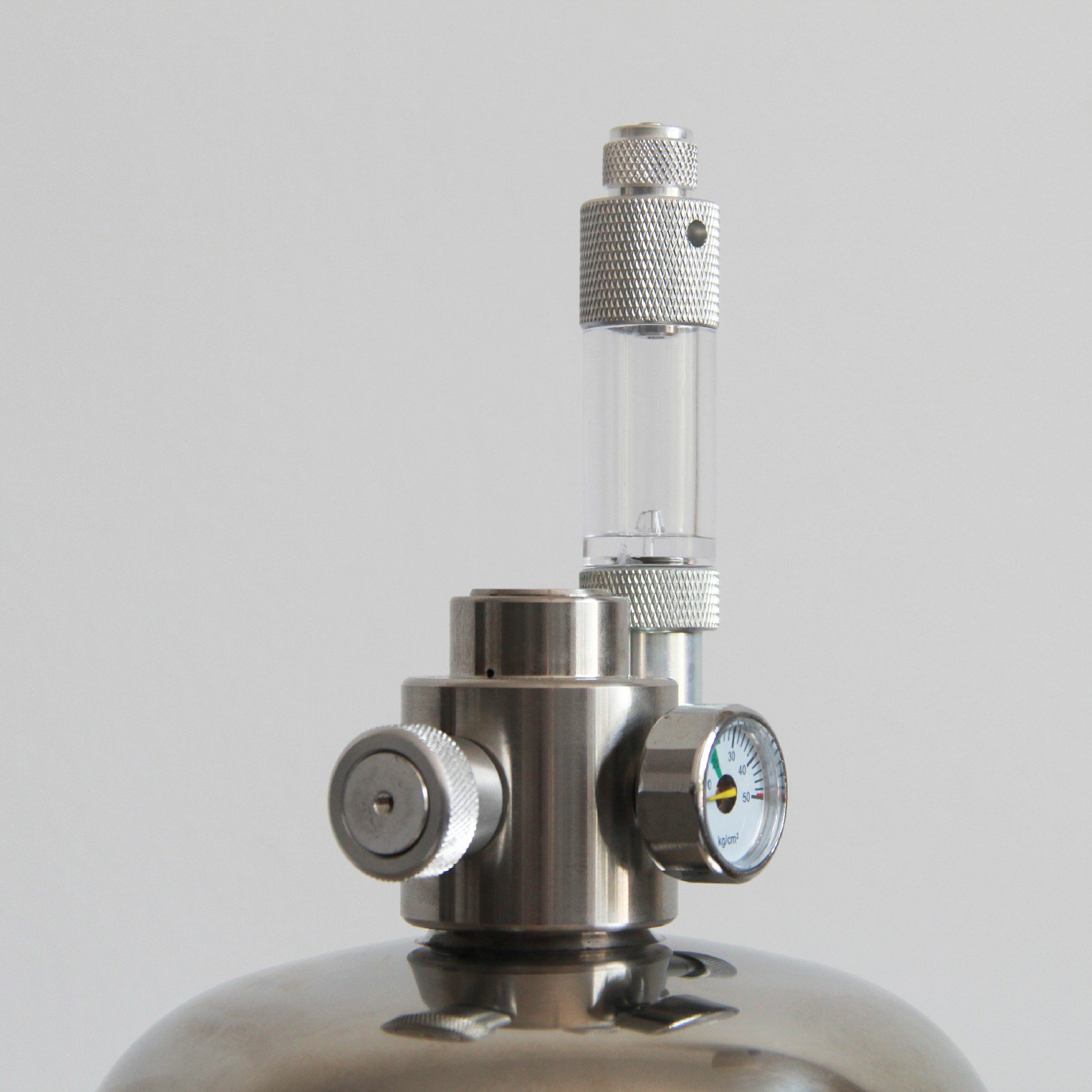 DEM C01-10-600 4L Stainless Steel Single Gauge Aquarium CO2 Cylinder Generator