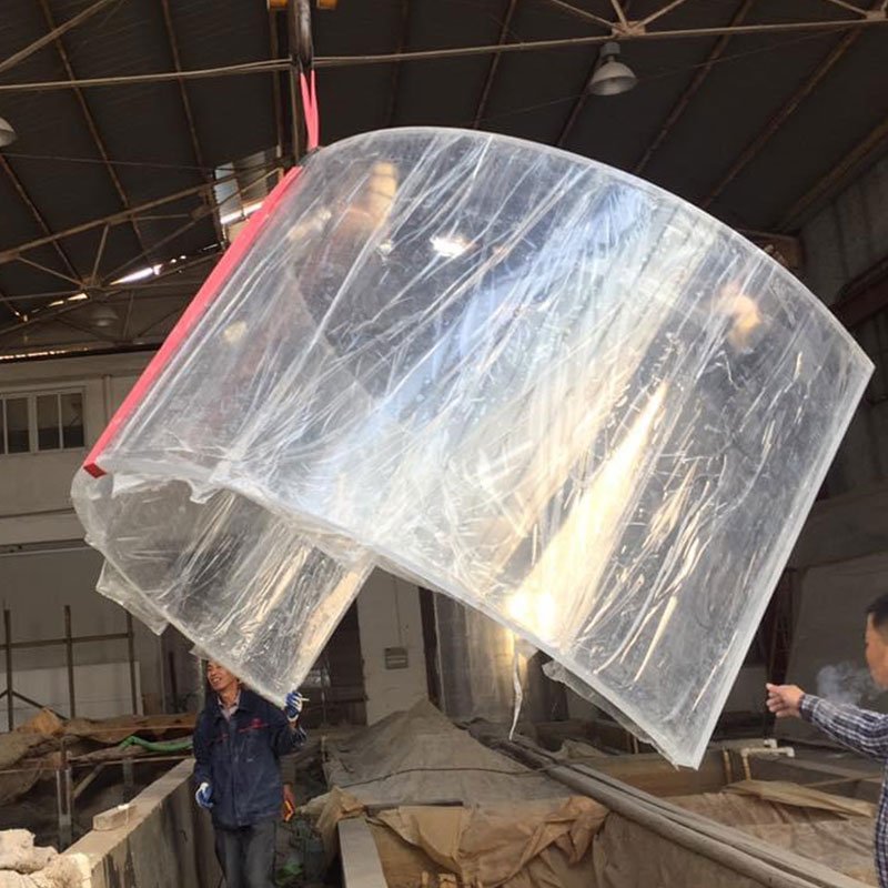 Factory Custom Cylindrical Acrylic Fish Tanks Aquarium Designed for Every Aquarist