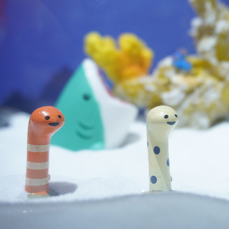 Wholesale Cute blue creative bottom spotted striped Moray eel cartoon style Aquarium decoration Fish Tank Aquarium Decoration