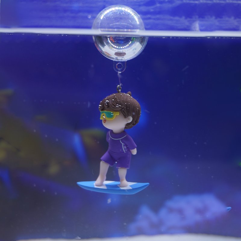 High-quality aquariums & Accessories Resin Creative Floating PVC Diver Surfing Boy Dimensional Decoration For Fish Tank