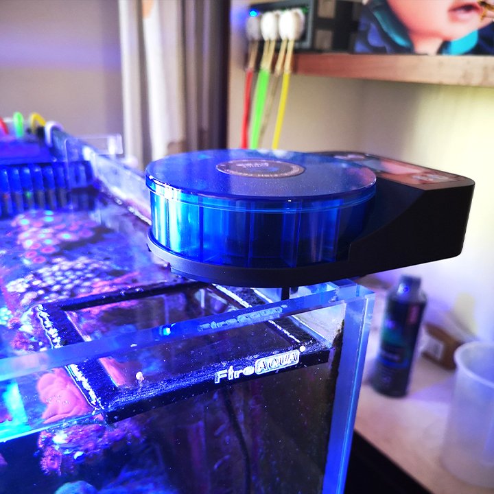 Selling Best Aquarium Rechargeable Fish Feeder Smart Small Size Automatic Fish Farming Equipment Fish Feeder On Sale