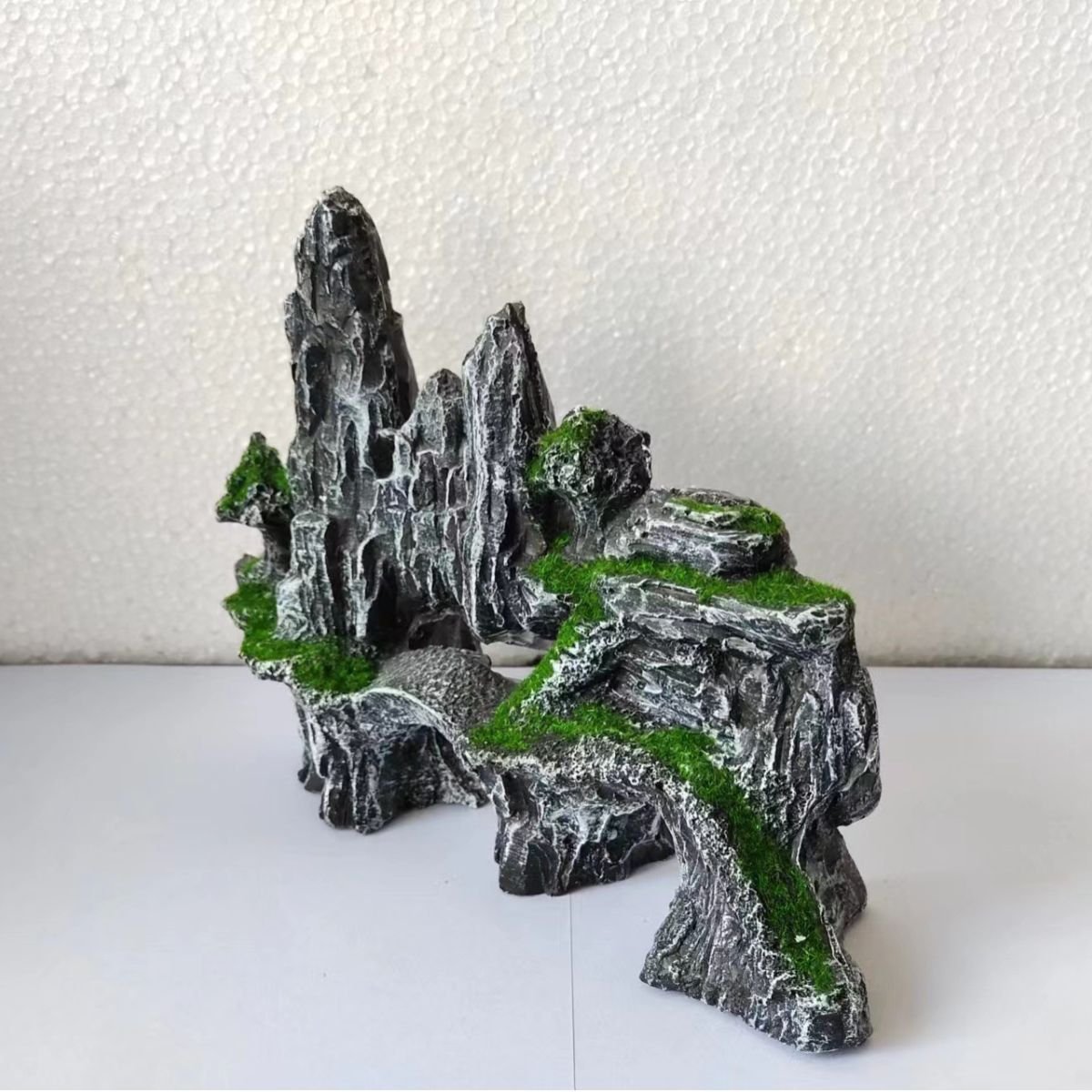 wholesale Aquarium fish tank simulation rockery landscaping decoration fish tank resin rockery ornaments Aquariums & Accessories