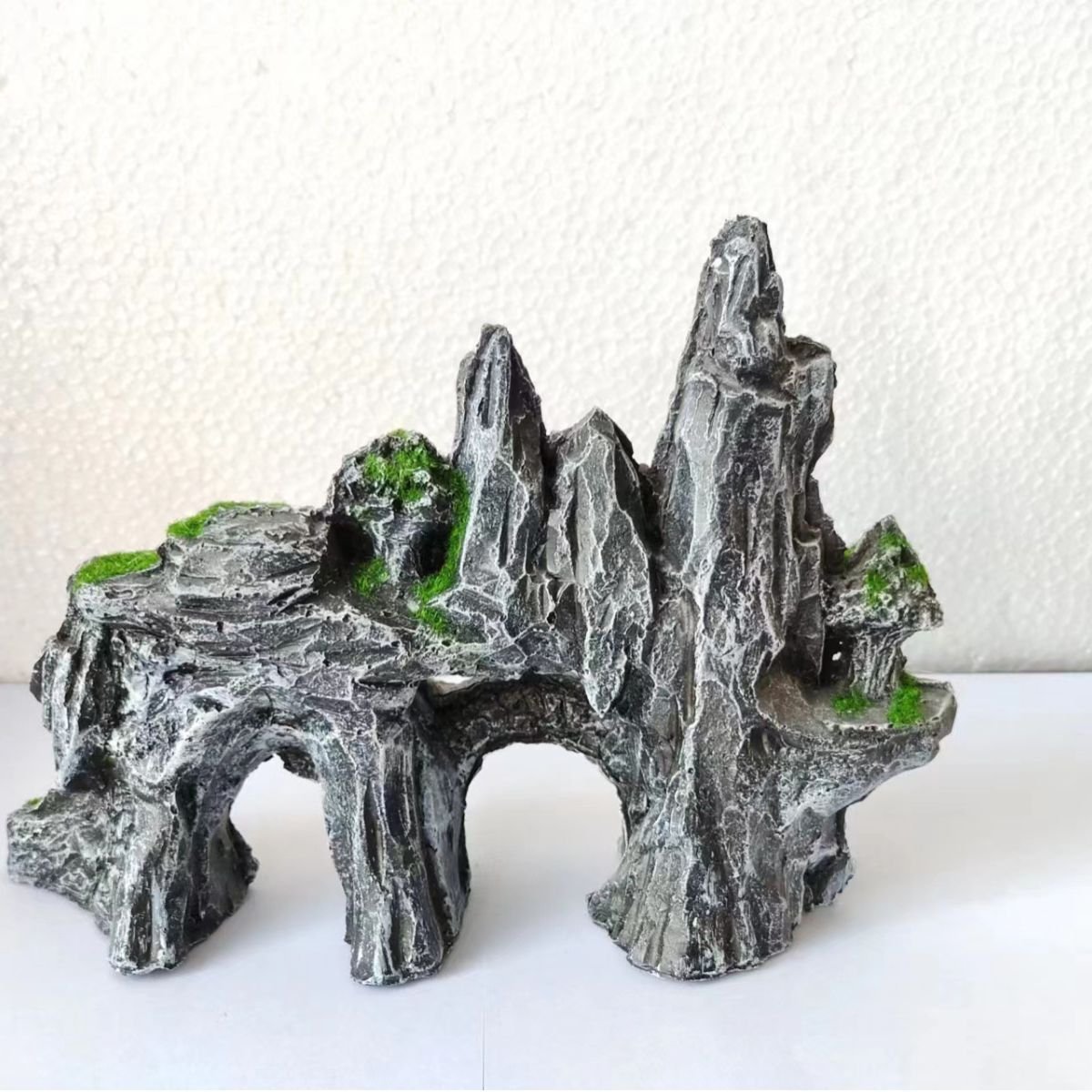 wholesale Aquarium fish tank simulation rockery landscaping decoration fish tank resin rockery ornaments Aquariums & Accessories