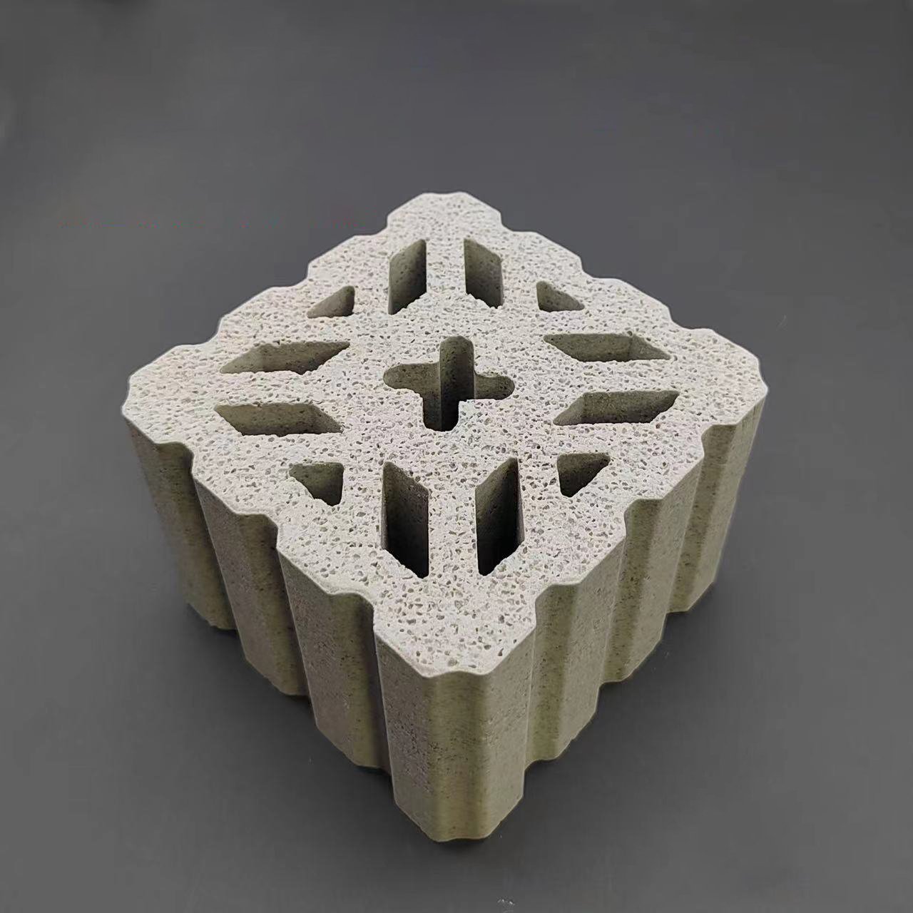 Large Size Ceramic Bio Filter Media Aquarium Filter Media Bacteria House Brick