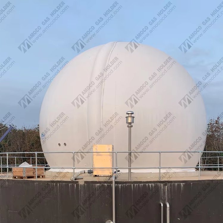 Chengdu AMOCO Biogas Factory's Lightweight Biogaz Storage Bag for Top Biodigester Bio Gas Plant in Vietnam