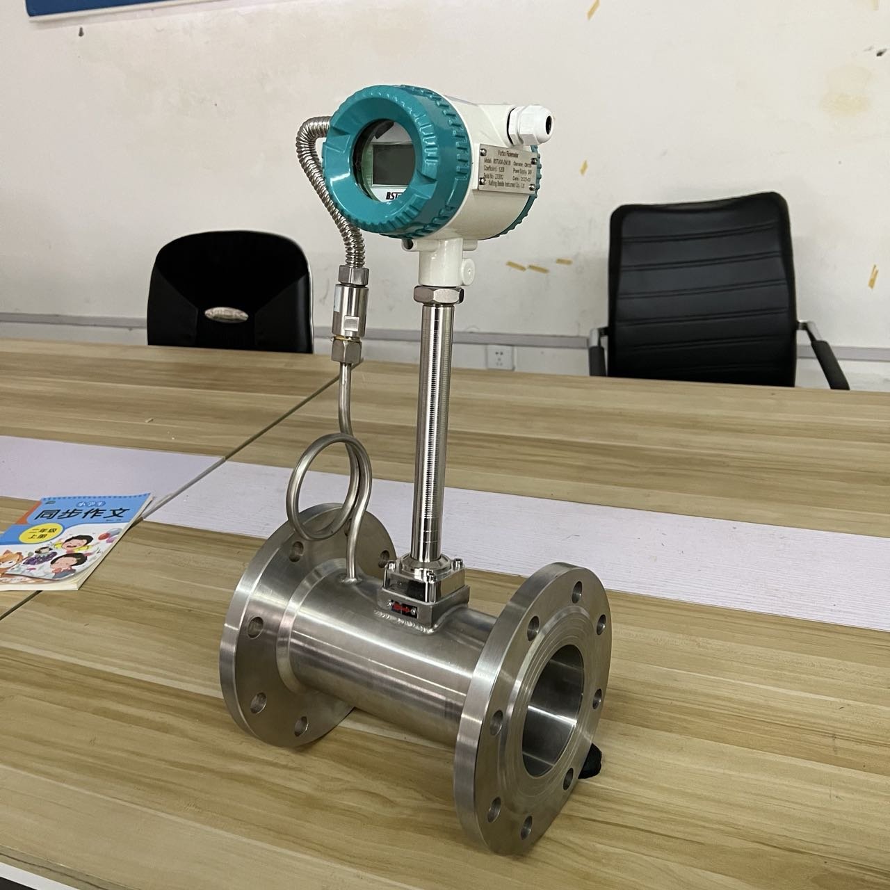 LUGB Vortex Flowmeter Flow Meter For Compressed Air Steam Biogas Flowmeters