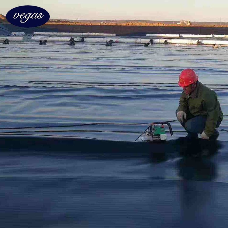 ASTM GRI GM13 1.0mm 1.5mm 2.0mm hdpe geomembrane sheet liner for landfill biogas water reserior dam