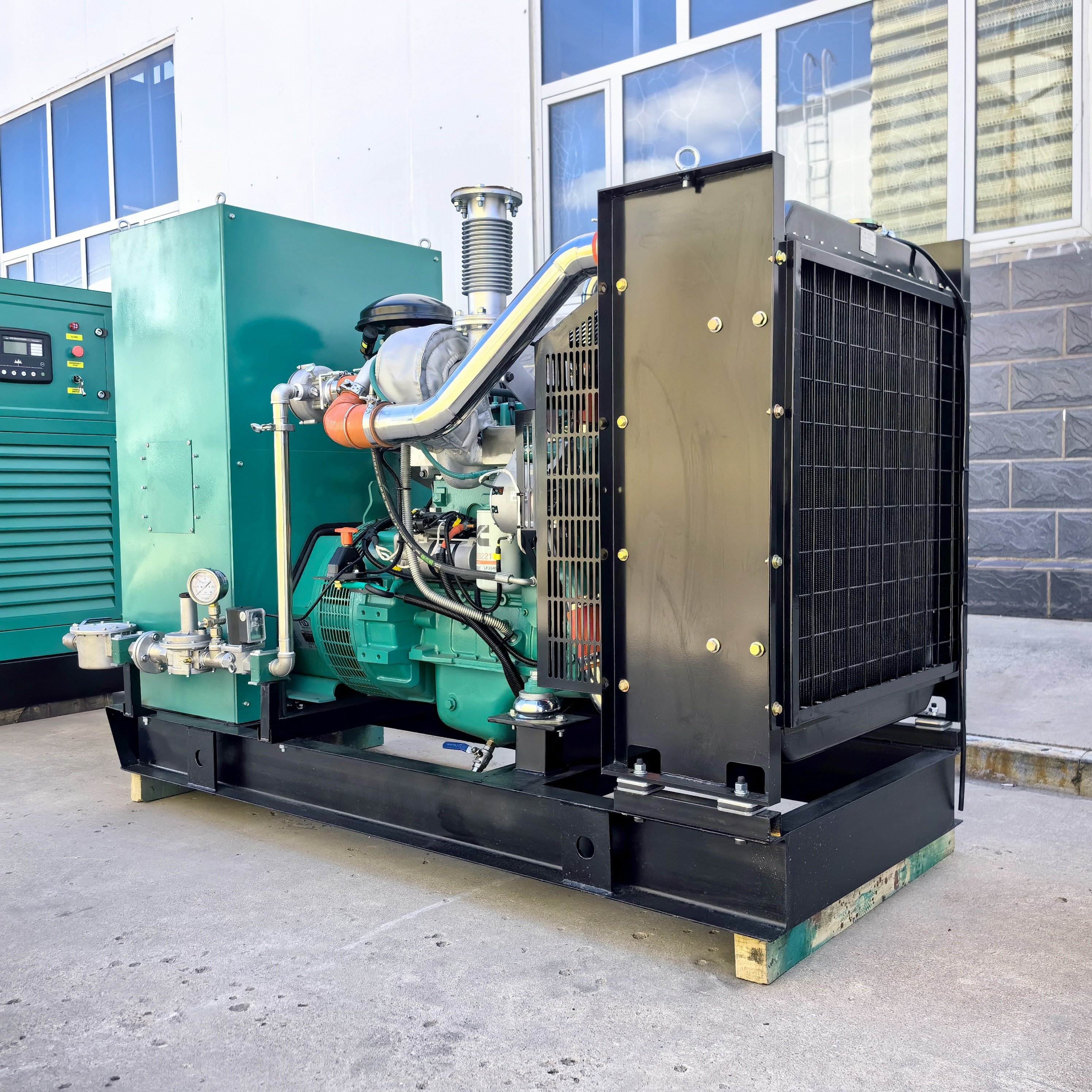 50KW Natural Gas Genset 4BTA LPG Gas Generator Biogas Engine 400vthree-Phrase Four-Wire Biogas Generator