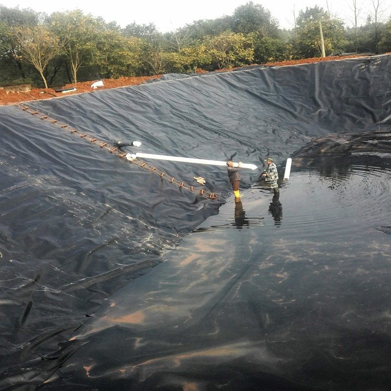 wildlife golf course pond liner/ custom thick black geomembrane/ 2 mm landfill biogas pond anti-seepage membrane