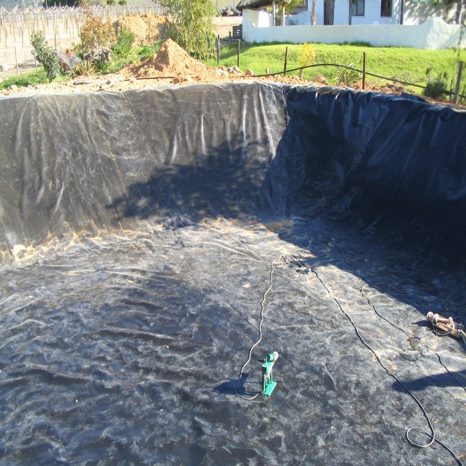 wildlife golf course pond liner/ custom thick black geomembrane/ 2 mm landfill biogas pond anti-seepage membrane