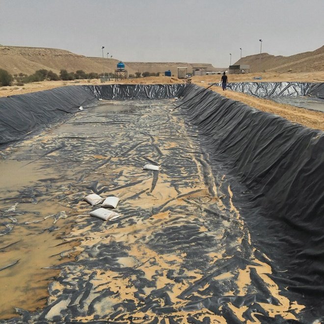wildlife golf course pond liner/ custom thick black geomembrane/ 2 mm landfill biogas pond anti-seepage membrane