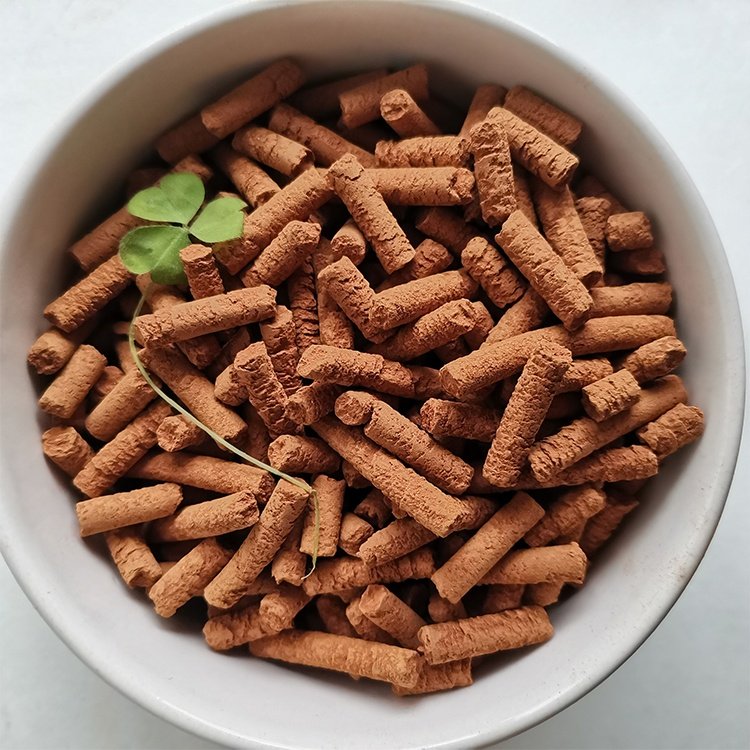 Biogas Desulfurizer 3-15mm Ferric Oxide Fe2O3 Desulfurizer Fe2o3 Pellet Remove