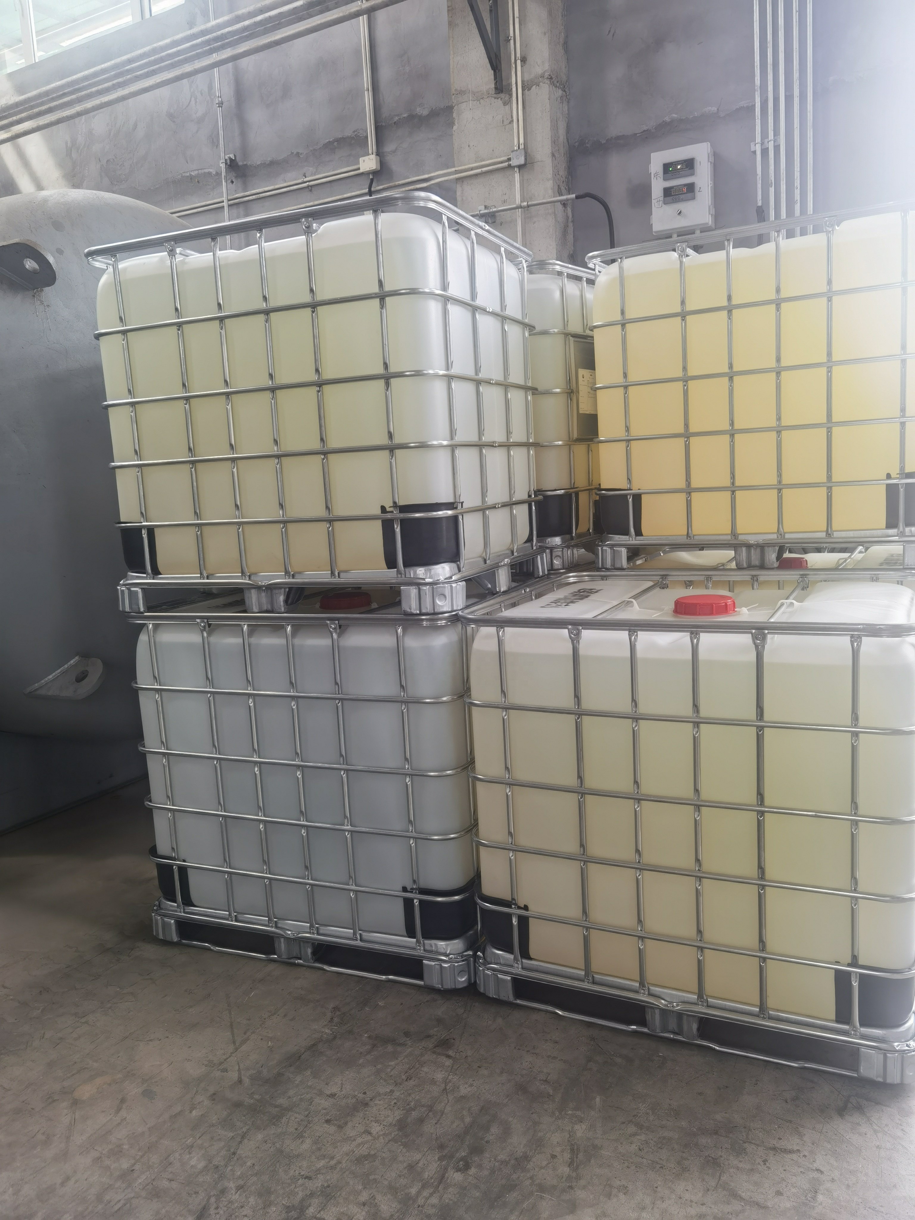 high solubility high efficiency drilling liquids for H2S removal anti corrosion purify additives for crude oil