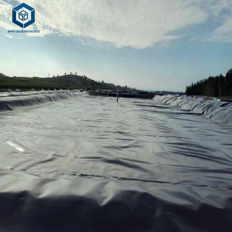 Geomembranes HDPE Liner for Artificial Lake Saudi Arabia Market