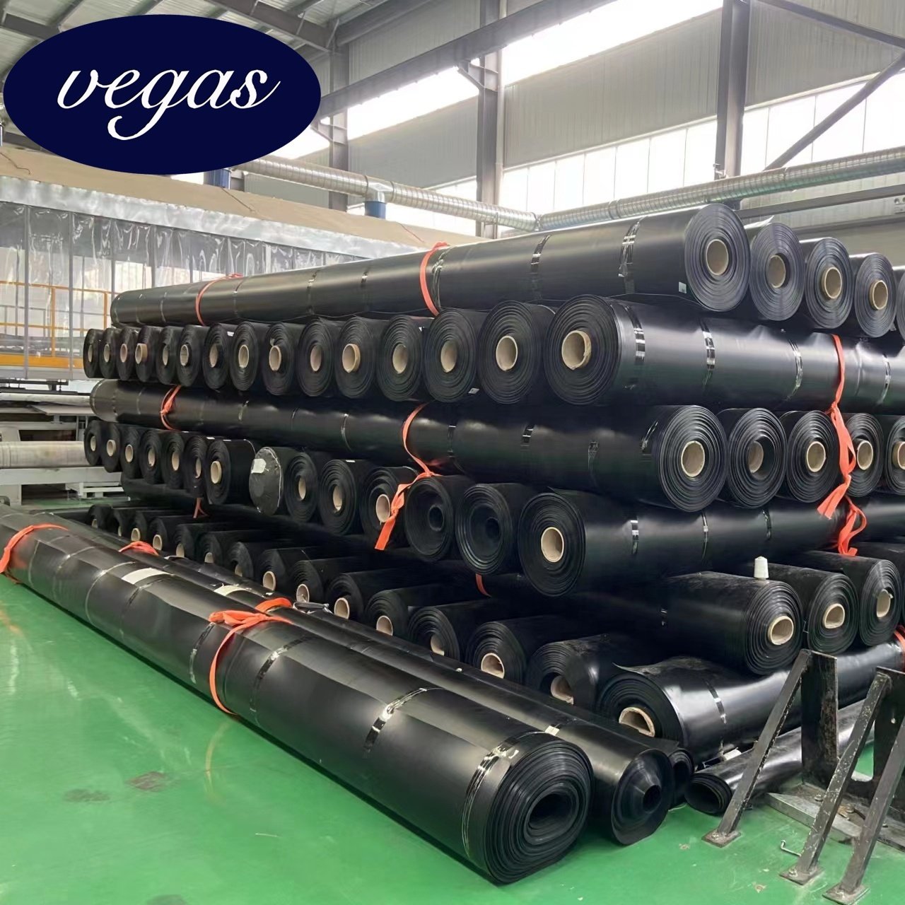 Shrimp Pond Waterproofing HDPE Geomembrane Waterproofing 100% Virgin HDPE Pond Dam Liner Swimming Pool 1.5mm1.0mm membrane film