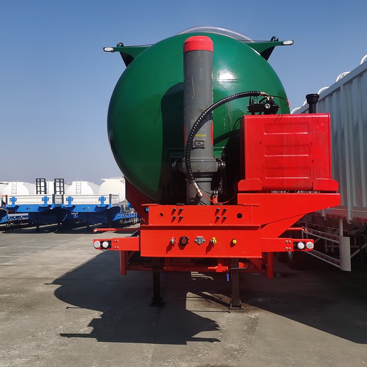 Tractor Towed Large Suction Animal Liquid Manure Tanker Used For Spraying Liquid Organic Fertilizer Biogas Slurry