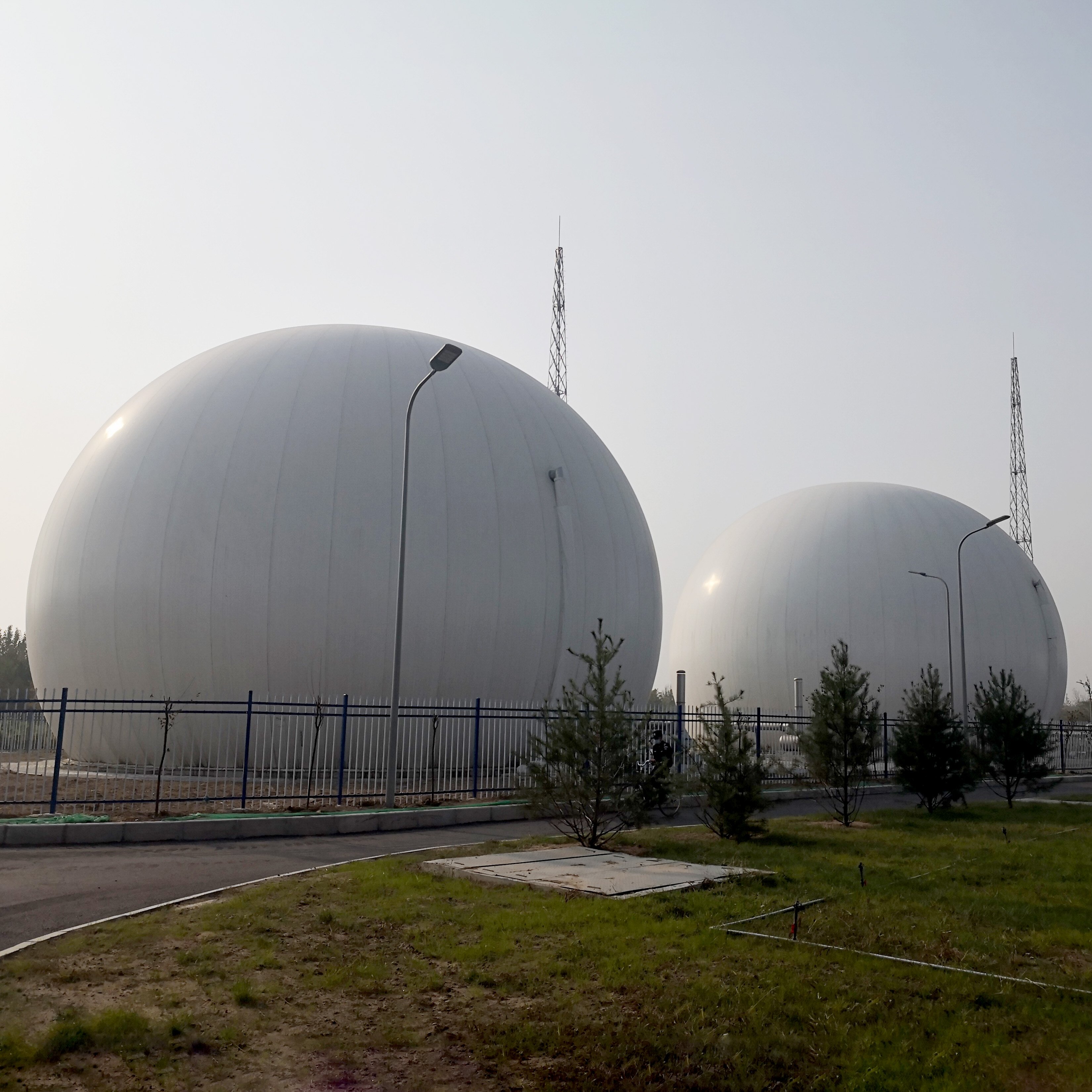 China independent double membrane biogas holder for farming facility