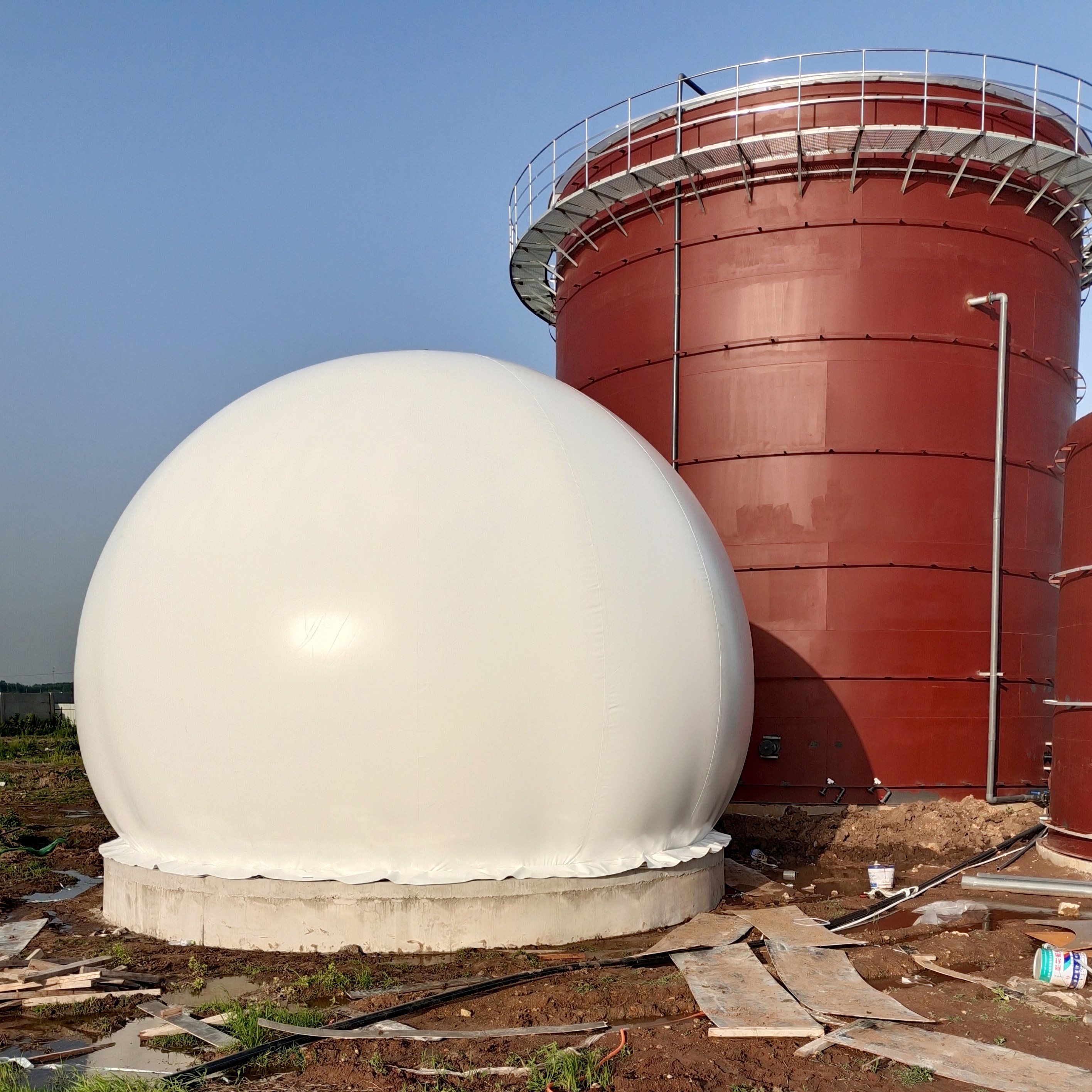 China independent double membrane biogas holder for farming facility