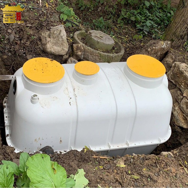 Fiberglass Plastic FRP GRP Mini Small Household Septic Tank Toilet Biogas Plant Three Chamber Septic Tank