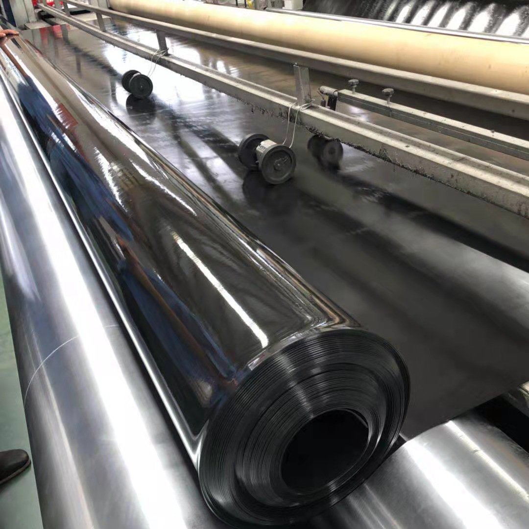 Black film for aquaculture biogas digester gas-tight high-density polyethylene geomembrane factory self-sale