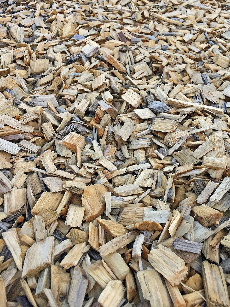 New Wood Chips 15kg Bags Tons Acacia Pine Eucalyptus Wooden Pellets plus a1 10mm - 40mm Length Mixed Wood