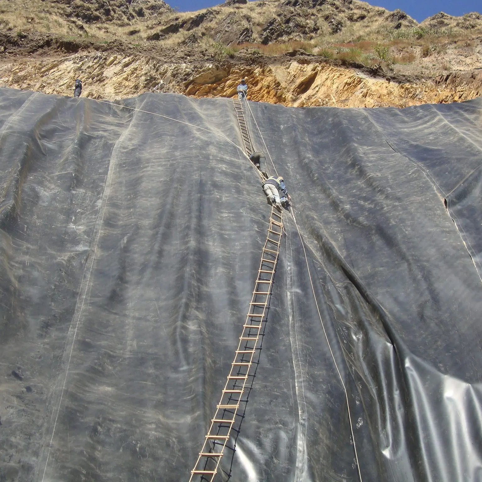 1 mm hdpe pond liner geomembrane for landfill and biogas sewage treatment lining membranes