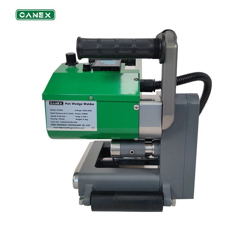 CX500L 0.8-3.0mm HDPE Geomembrane Welder For Landfill And Biogas Digester In 5 Years Warranty With Copper Hot Wedge Knife