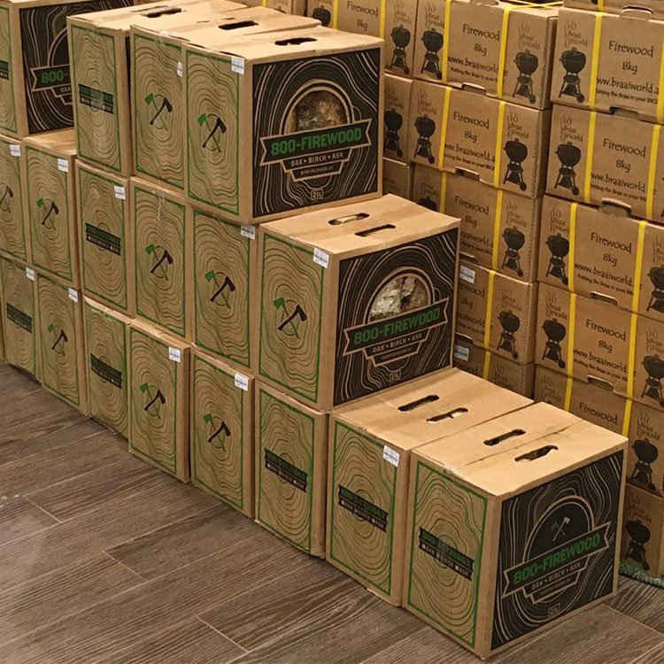Top Quality Kiln Dried Split Firewood / Firewood in bags Oak fire wood from Europe