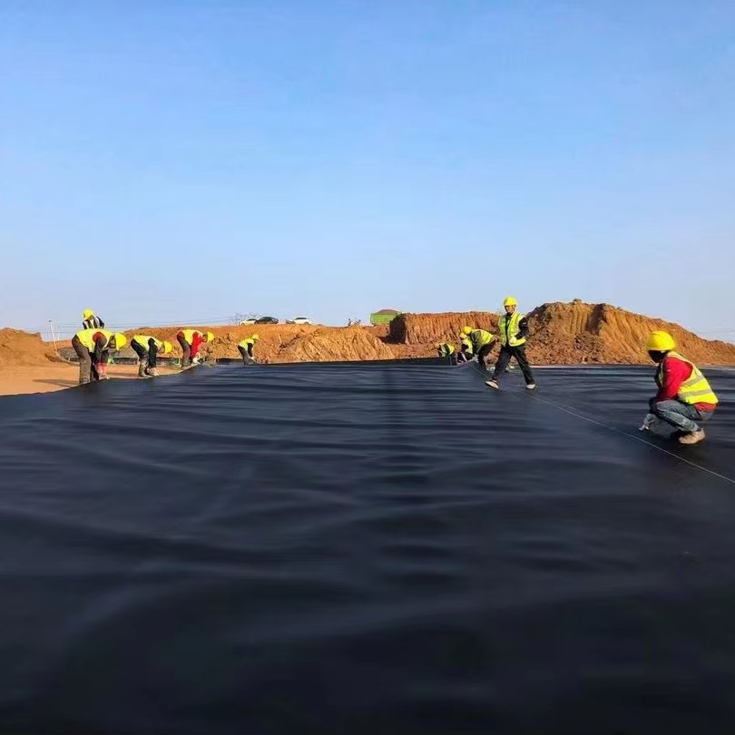 1.0mm Dam Liner HDPE Geomembrane Lining of Irrigation Canal HDPE Geomembrane 2mm With Smooth Surface