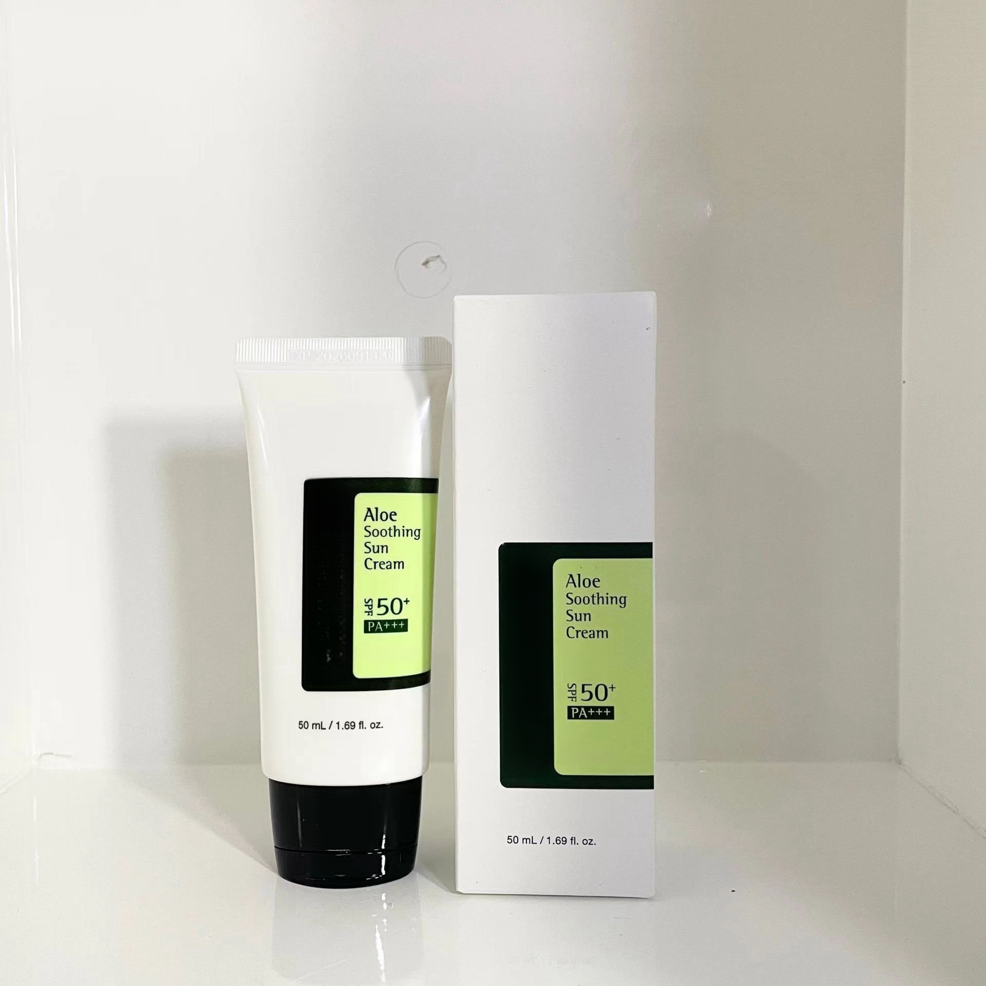 cos High Quality Aloe Soothing Sunscreen SPF50+ rx Aloe Soothing